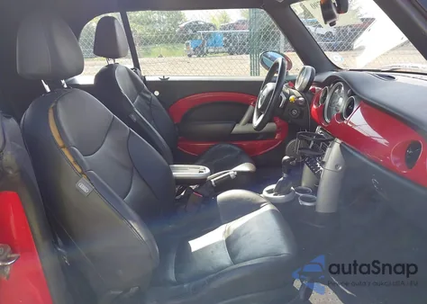 2006 Mini Cooper S из США, поврежденный, VIN WMWRH33596TK58563